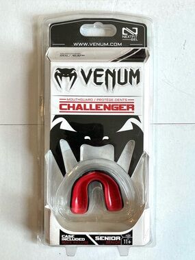 Venum Challenger Mouthguard - Red/Black-Brand new in box-Never Opened